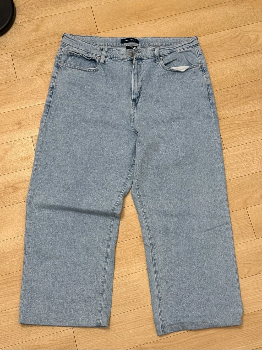 AEROPOSTALE BAGGY JEANS